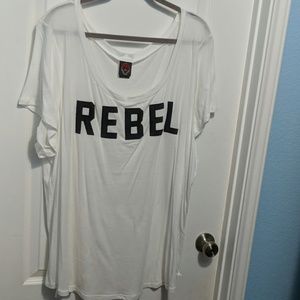 Rebel Wilson T-shirt